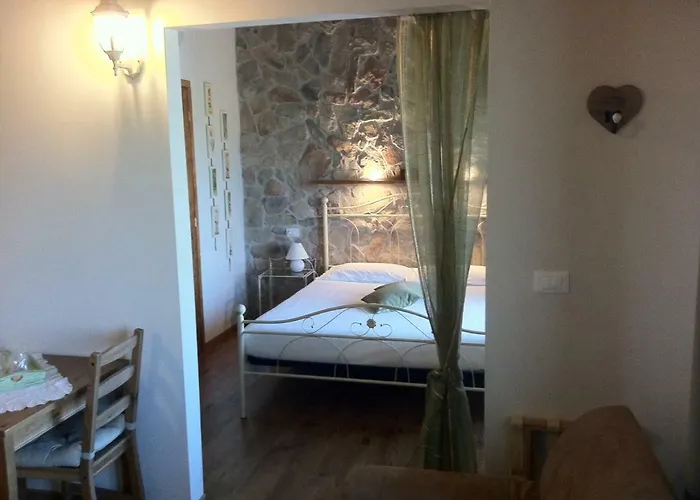 בית חווה Agriturismo Il Ciuffo פיאנורו