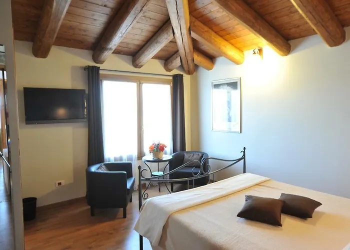 Agriturismo Il Ciuffo * פיאנורו