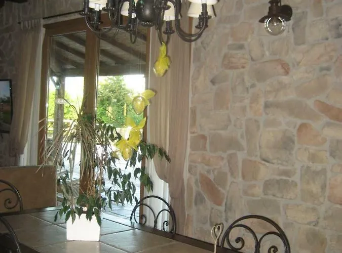 Farm stay Agriturismo Il Ciuffo Pianoro